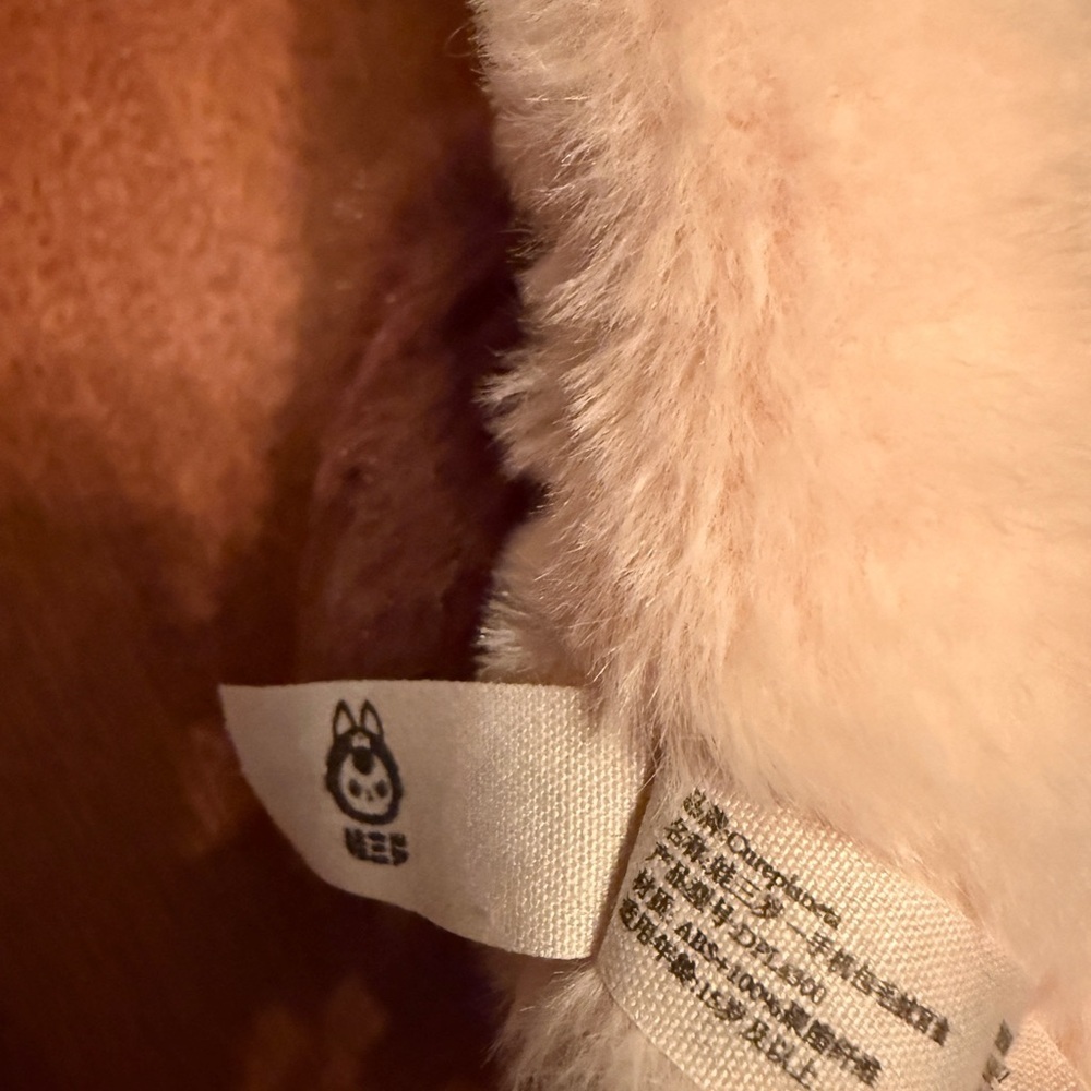 Plush Baby Three crossbody Bag - confirmed (shown) comes w everything in photo - Picture 5 of 5